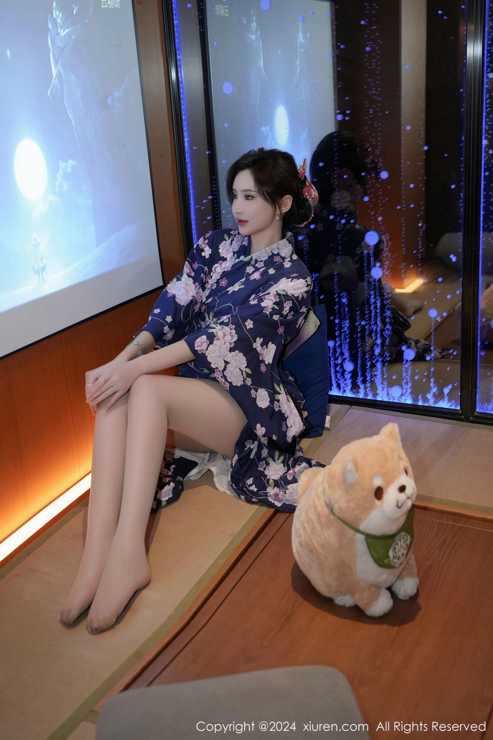 套图[秀人XiuRen] 2024.01.17 No.7975 Carol周妍希-美图视频写真在线观看